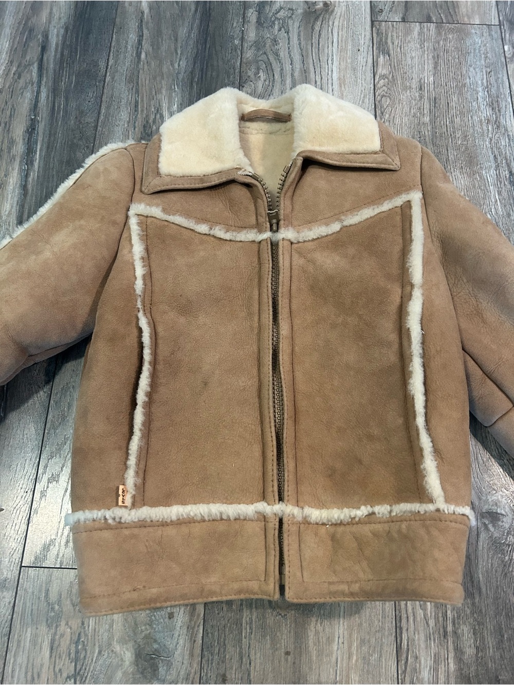 Vintage Levi’s 1984 Olympic Sheepskin Jacket Women’s Size 4 Very Nice - Picture 10 of 16